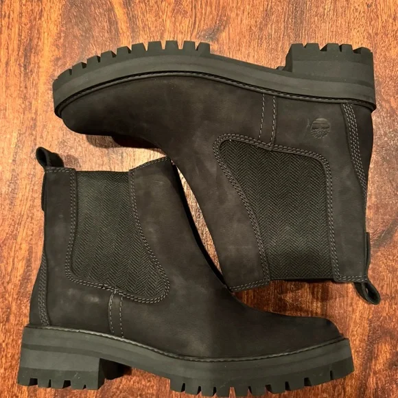 Timberland Women's Courmayeur Valley Chelsea Black Nubuck - Picture 2 of 7